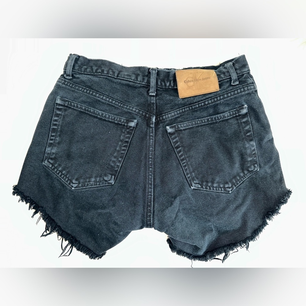 Vintage Calvin Klein Cut Off Distressed Denim Shorts Womens 7